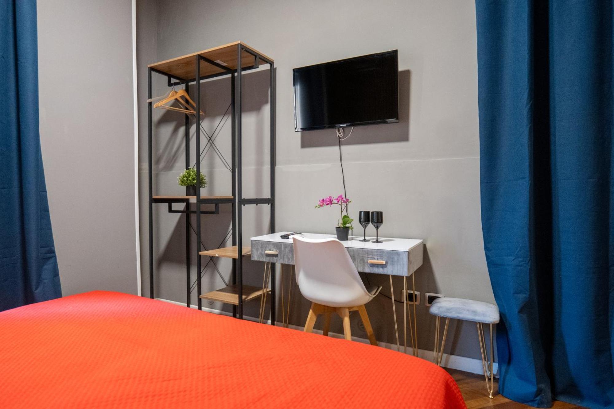 Hotel Dalmazia 33 Salerno Zewnętrze zdjęcie