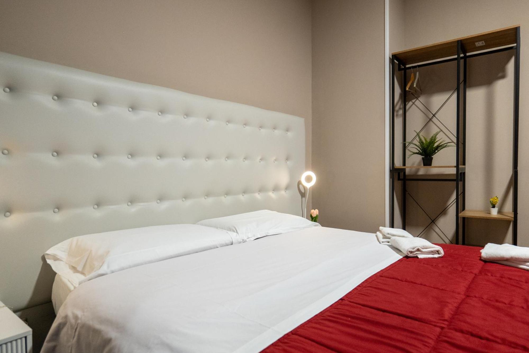 Hotel Dalmazia 33 Salerno Zewnętrze zdjęcie