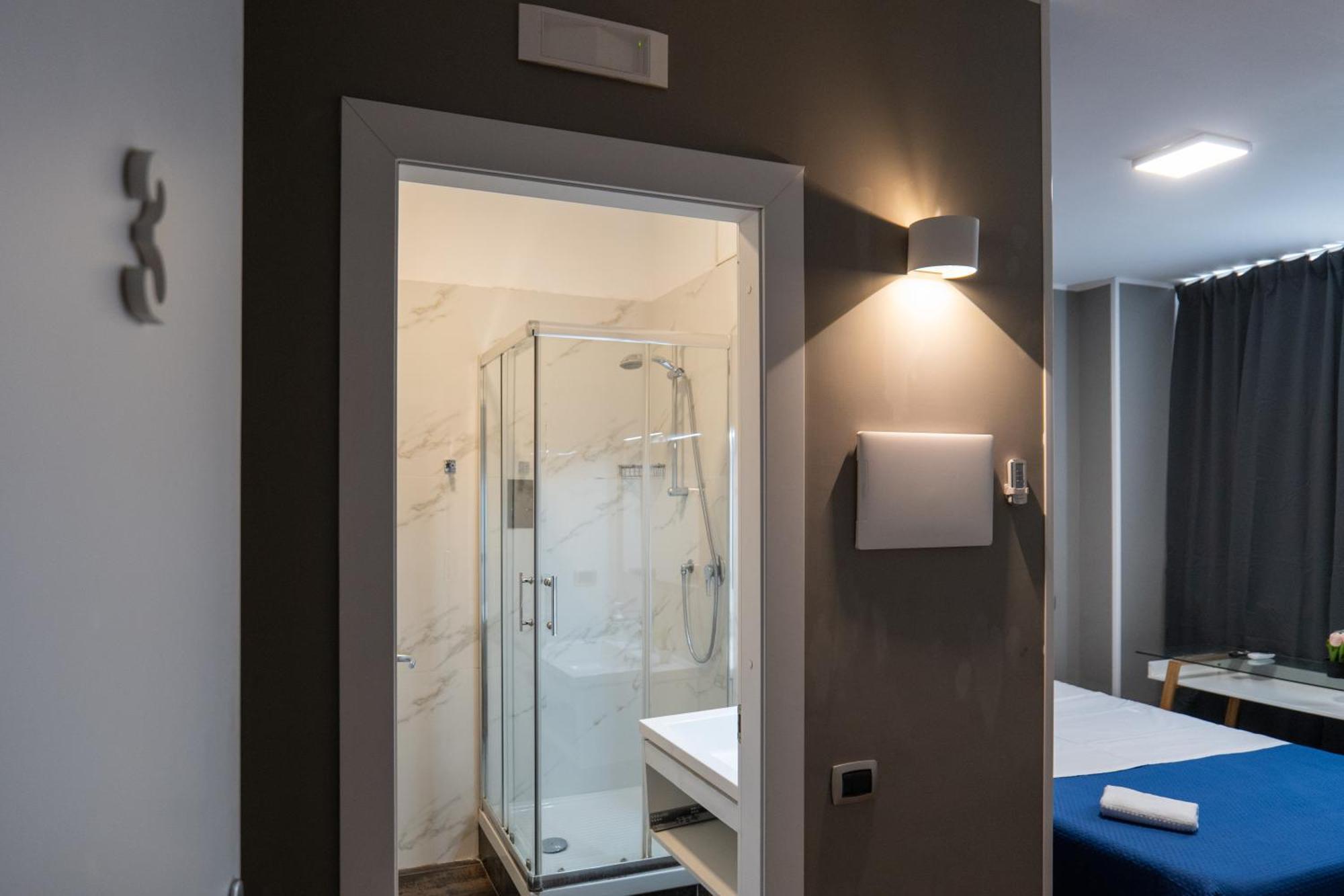 Hotel Dalmazia 33 Salerno Zewnętrze zdjęcie