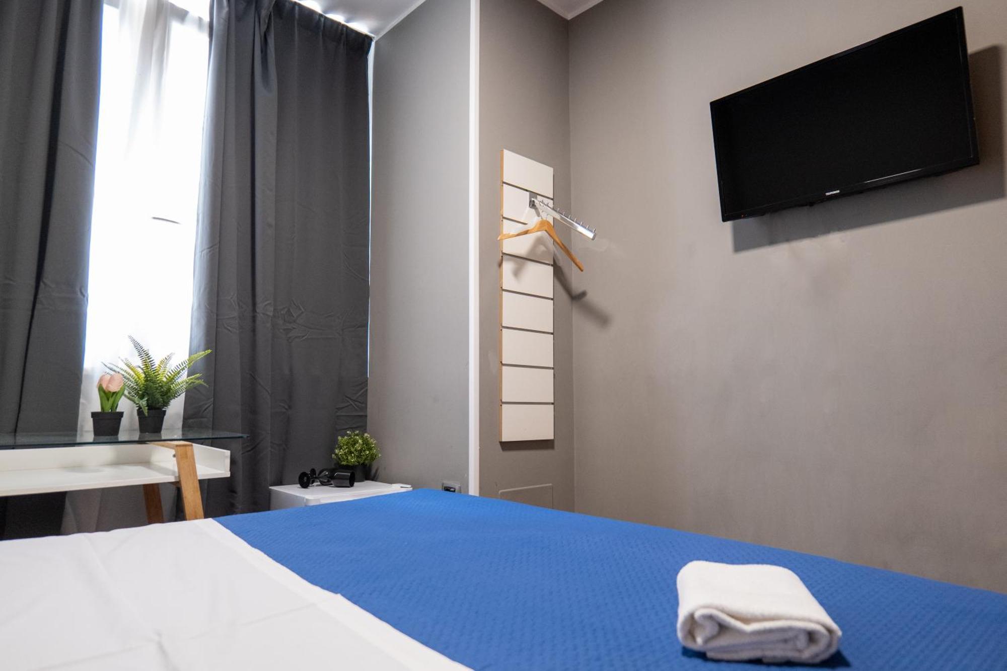 Hotel Dalmazia 33 Salerno Zewnętrze zdjęcie