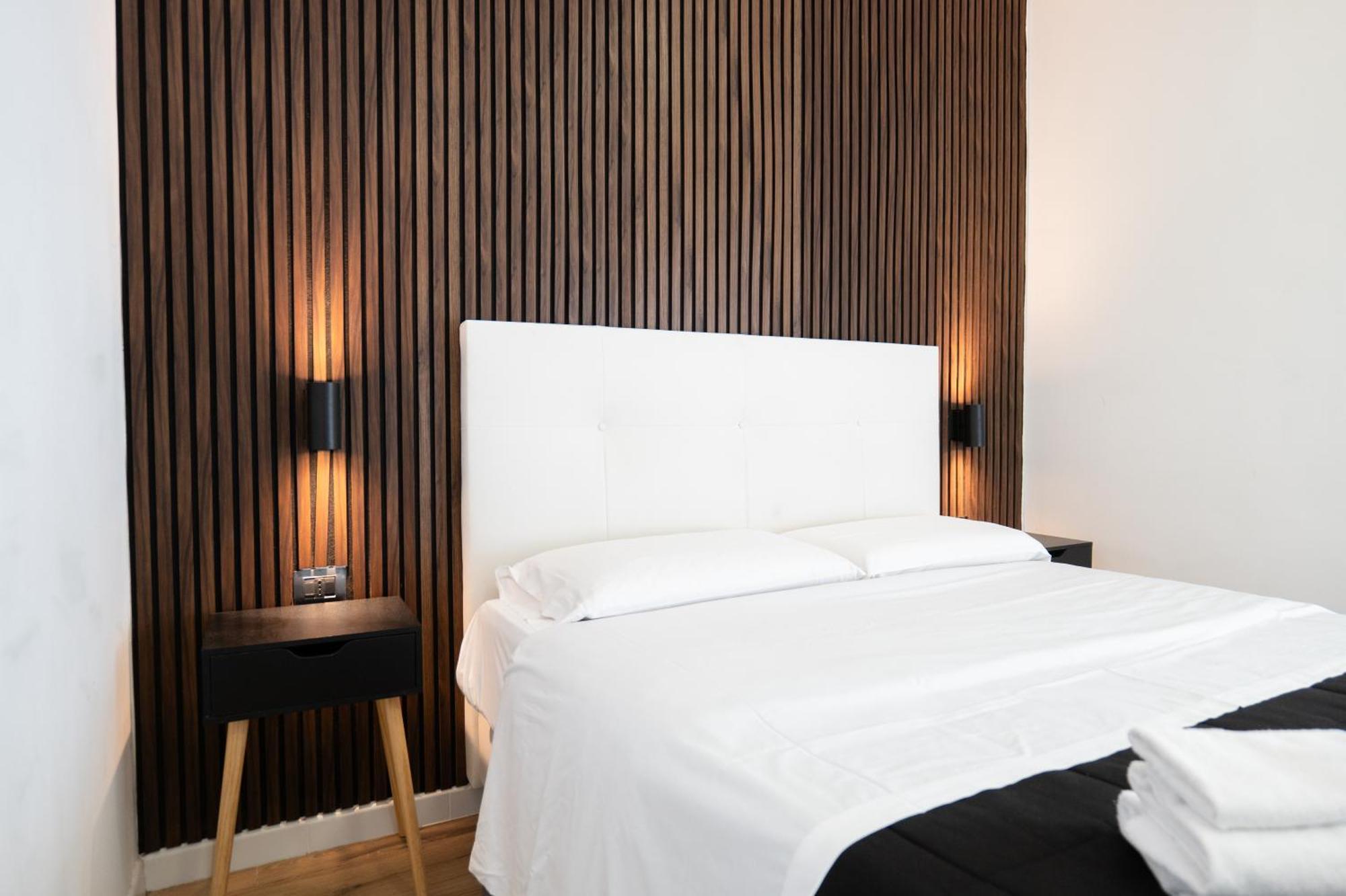 Hotel Dalmazia 33 Salerno Zewnętrze zdjęcie