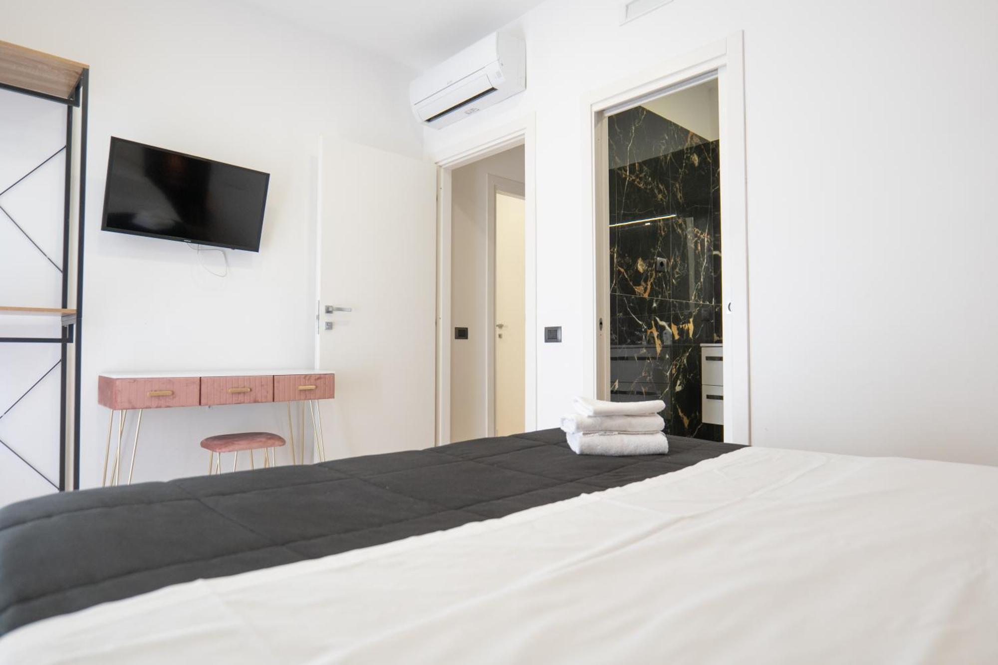 Hotel Dalmazia 33 Salerno Zewnętrze zdjęcie
